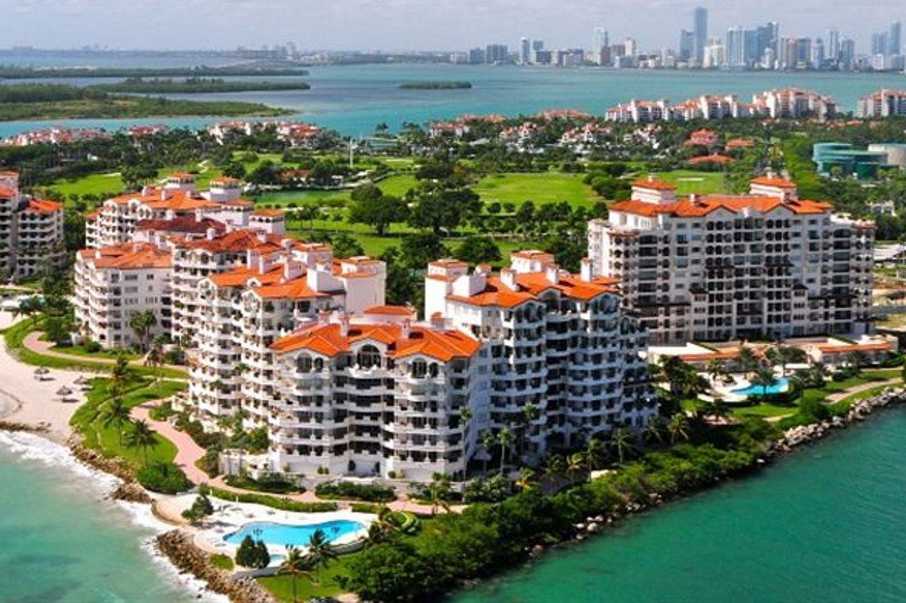 Provident Luxury Suites Fisher Island Майами-Бич Экстерьер фото