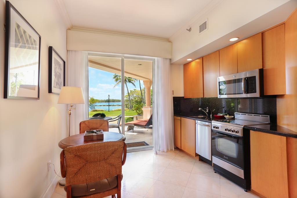Provident Luxury Suites Fisher Island Майами-Бич Экстерьер фото